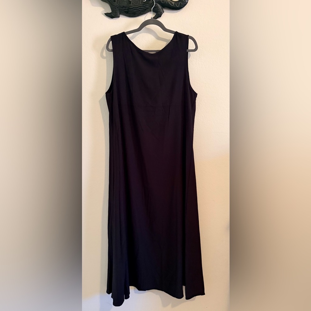 Cozy Casual Black Maxi Dress
